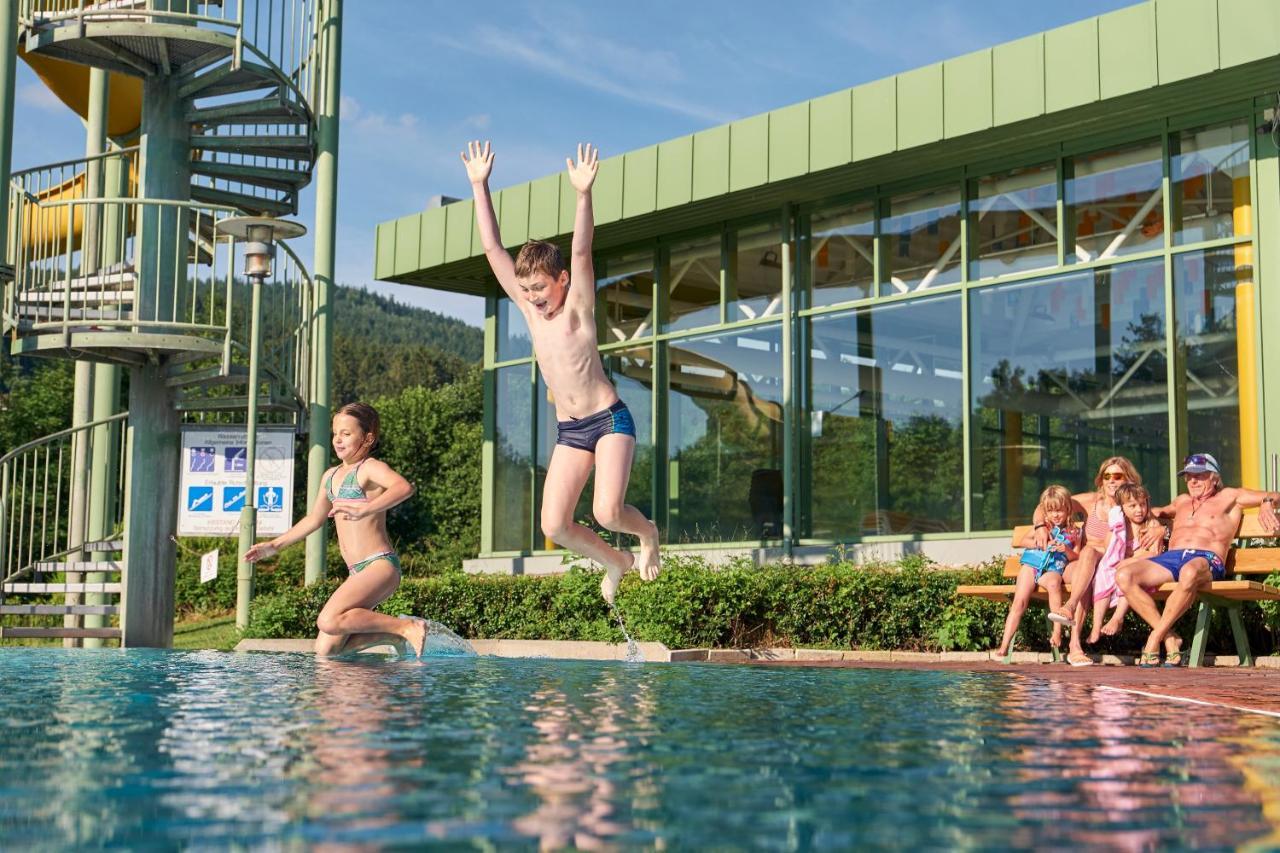 Wander Und Aktiv Hotel Roesslwirt Lam Εξωτερικό φωτογραφία