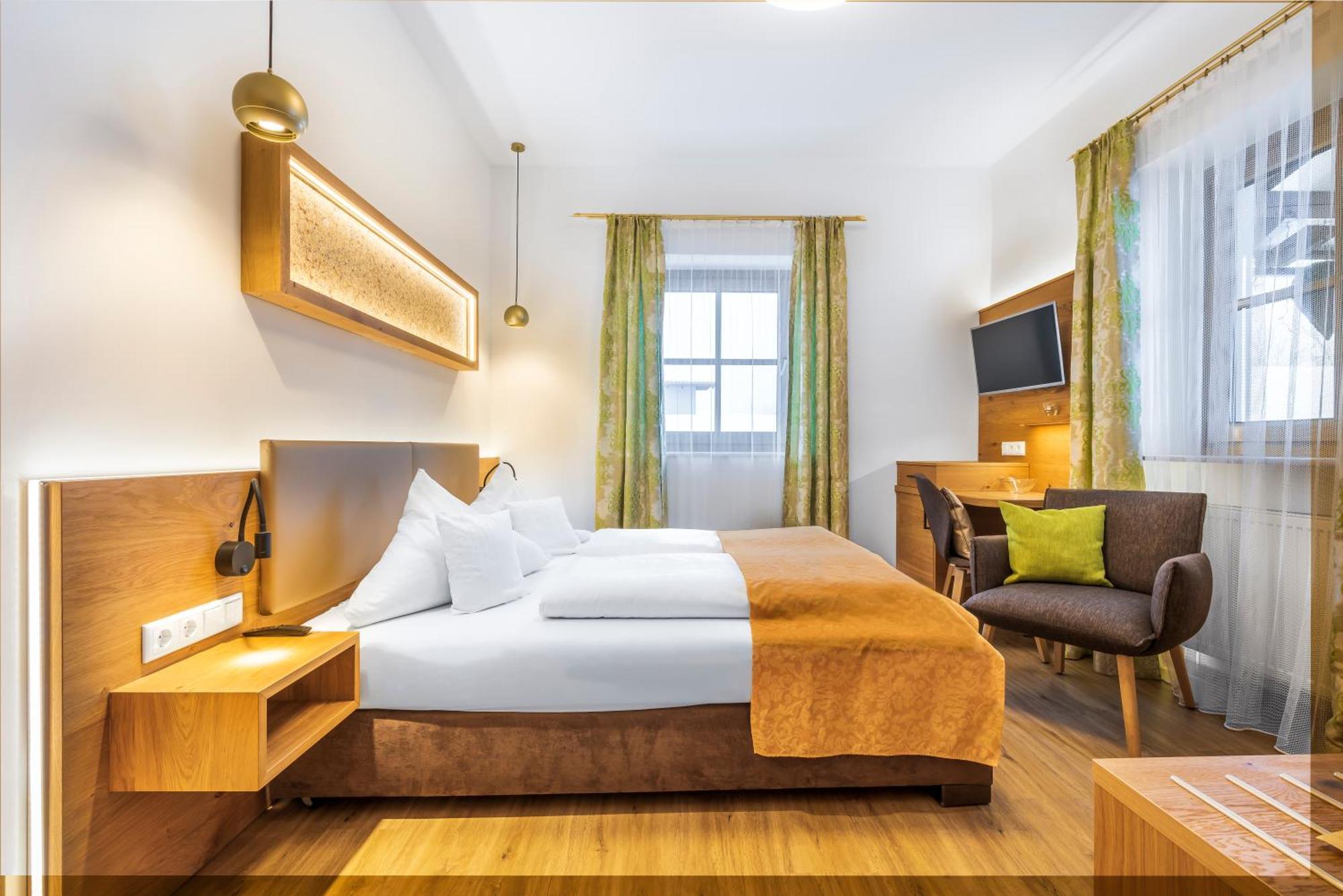 Wander Und Aktiv Hotel Roesslwirt Lam Εξωτερικό φωτογραφία